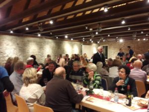 Gäste beim Weinfest 2017 fühlten sich wohl